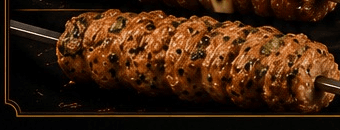 Espeto gourmet de carne com queijo do Celeiro Grill